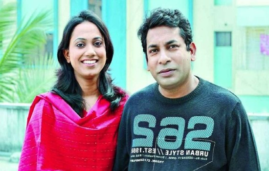কলকাতায় মোশাররফ করিম ও তার স্ত্রীকে হেনস্তা!